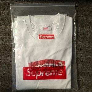 Supreme t-shirt